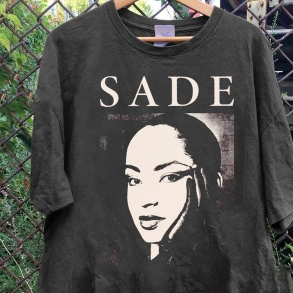 Sade Face Shirt, Sade Tour Crewneck t Shirt, Sade Concert Tshirt, Sade Adu Shirt